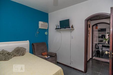 Quarto 1 de casa para alugar com 4 quartos, 350m² em Pechincha, Rio de Janeiro