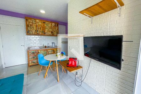 Sala/Cozinha de apartamento para alugar com 1 quarto, 30m² em Alto de Pinheiros, São Paulo
