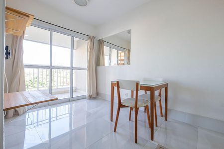 Sala/Cozinha de apartamento para alugar com 1 quarto, 30m² em Alto de Pinheiros, São Paulo