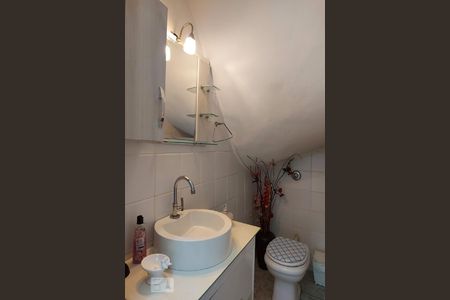 Lavabo de casa à venda com 3 quartos, 150m² em Centro, Osasco