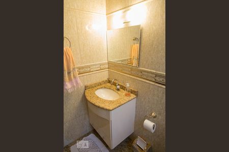 Lavabo de casa à venda com 4 quartos, 315m² em Chácara Santo Antônio (zona Leste), São Paulo