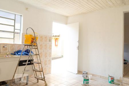 Cozinha de casa para alugar com 1 quarto, 50m² em Vila Maria Alta, São Paulo