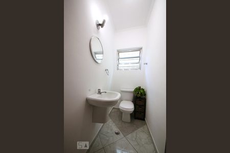 Lavabo de casa à venda com 3 quartos, 173m² em Cupecê, São Paulo