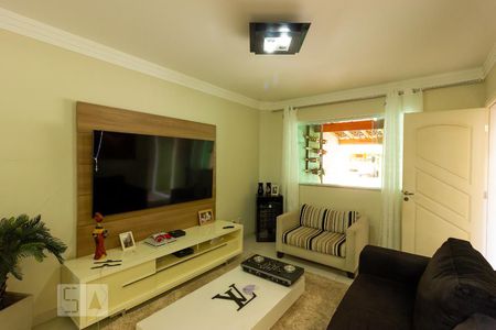 Sala de casa de condomínio para alugar com 3 quartos, 250m² em Jardim Rio das Pedras, Cotia