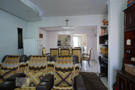 Sala de casa à venda com 5 quartos, 270m² em Sarandi, Porto Alegre