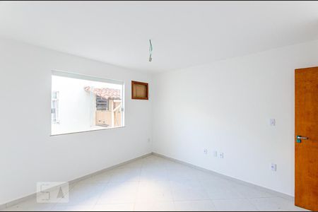 Suite  de casa à venda com 2 quartos, 65m² em Santa Rosa, Niterói
