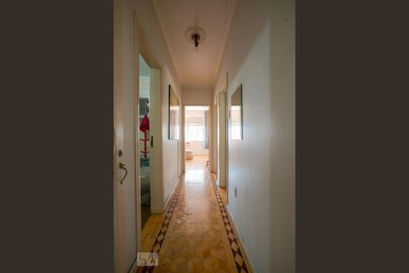 Corredor de apartamento à venda com 3 quartos, 143m² em Floresta, Porto Alegre