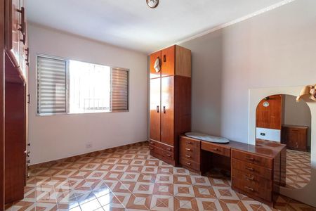 Quarto 2 de casa para alugar com 3 quartos, 150m² em Vila Carolina, São Paulo
