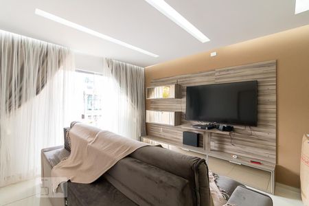 Sala de estar de casa à venda com 3 quartos, 260m² em Parque Continental, Guarulhos