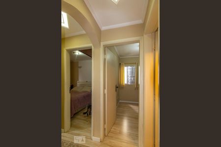 Hall Dormitórios  de apartamento para alugar com 3 quartos, 90m² em Vila Azevedo, São Paulo