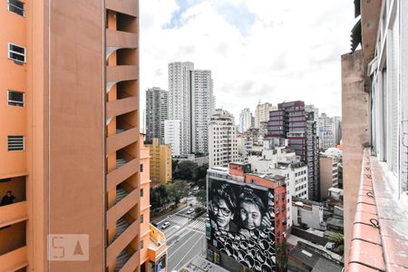 Sala - Vista  de apartamento para alugar com 1 quarto, 53m² em Bela Vista, São Paulo