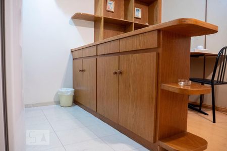 Cozinha de kitnet/studio para alugar com 1 quarto, 25m² em Aclimação, São Paulo