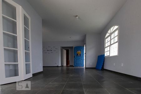 Sala de casa para alugar com 5 quartos, 380m² em Santa Monica, Florianópolis