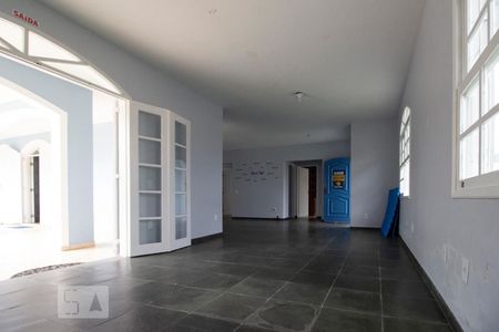 Sala de casa para alugar com 5 quartos, 380m² em Santa Monica, Florianópolis