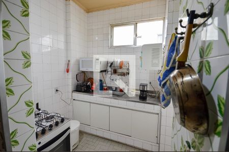 Apartamento à venda com 105m², 3 quartos e 1 vaga Apartamento à venda com 105m², 3 quartos e 1 vagaCozinha