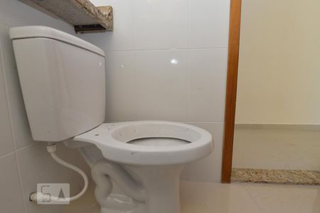 Banheiro de apartamento à venda com 1 quarto, 33m² em Vila Isolina Mazzei, São Paulo