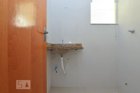 Banheiro de apartamento para alugar com 1 quarto, 33m² em Vila Isolina Mazzei, São Paulo