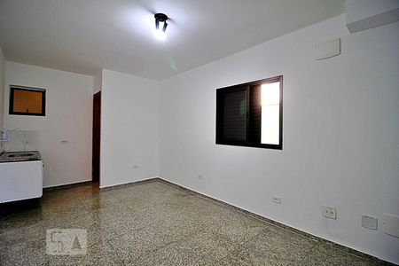 Kitnet de kitnet/studio para alugar com 1 quarto, 20m² em Vila São Pedro, Santo André