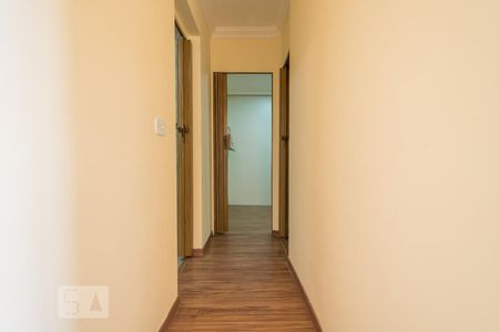 Corredor Quartos  de apartamento para alugar com 2 quartos, 50m² em Jardim Vergueiro, São Paulo