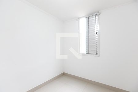 Quarto 2  de apartamento para alugar com 2 quartos, 42m² em Conjunto Residencial José Bonifácio, São Paulo