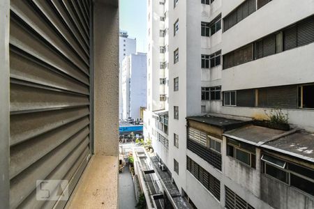 Quarto 1 - Vista de apartamento para alugar com 3 quartos, 104m² em Bela Vista, São Paulo