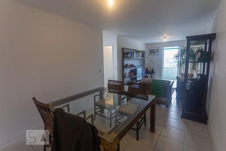 Sala de apartamento à venda com 2 quartos, 80m² em Jacarepaguá, Rio de Janeiro