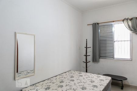 Quarto de apartamento para alugar com 2 quartos, 60m² em Boqueirão, Santos