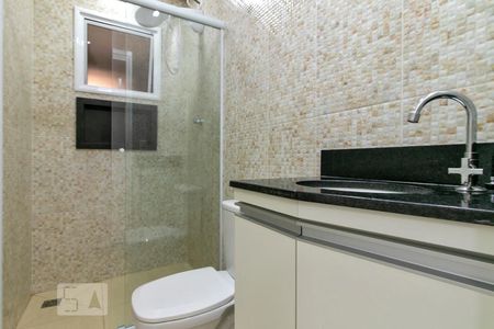 Banheiro de apartamento para alugar com 1 quarto, 48m² em Vila Sônia, São Paulo