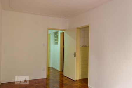 Quarto de kitnet/studio à venda com 1 quarto, 30m² em Cidade Baixa, Porto Alegre