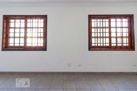 Sala de casa à venda com 3 quartos, 120m² em Jardim Ester Yolanda, São Paulo