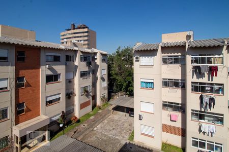 Vista do Quarto 1 de apartamento à venda com 1 quarto, 40m² em Jardim Itu Sabará, Porto Alegre