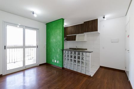 Sala de apartamento para alugar com 2 quartos, 50m² em Jardim Celeste, São Paulo