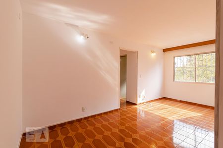 Sala de apartamento para alugar com 2 quartos, 73m² em Vila Vermelha, São Paulo