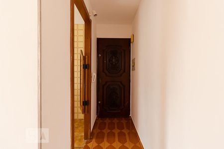 Entrada de apartamento para alugar com 2 quartos, 73m² em Vila Vermelha, São Paulo