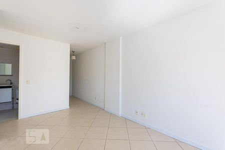 Sala de apartamento à venda com 2 quartos, 73m² em Santa Rosa, Niterói