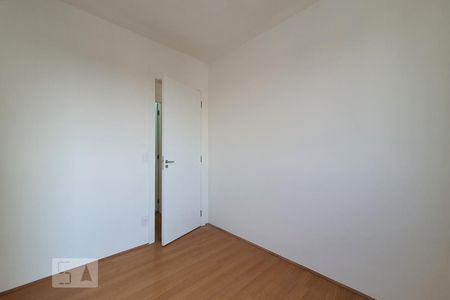 Quarto 2 de apartamento para alugar com 2 quartos, 42m² em Jardim Santa Emília, São Paulo