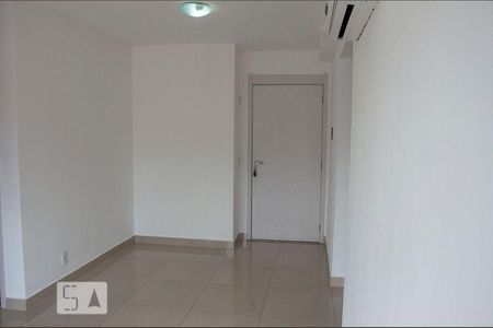 Sala de apartamento à venda com 2 quartos, 58m² em Cavalhada, Porto Alegre