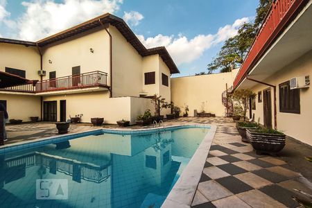 Piscina de casa à venda com 6 quartos, 800m² em Jardim Leonor, São Paulo