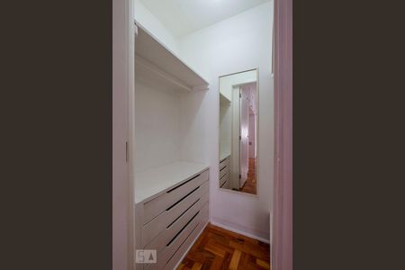 Suíte de apartamento à venda com 3 quartos, 167m² em Jardim Paulista, São Paulo