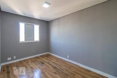 Quarto 2 de apartamento para alugar com 2 quartos, 55m² em Centro, Barueri