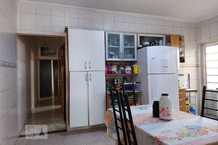 Casa à venda com 100m², 3 quartos e 1 vaga Casa à venda com 100m², 3 quartos e 1 vagaCozinha