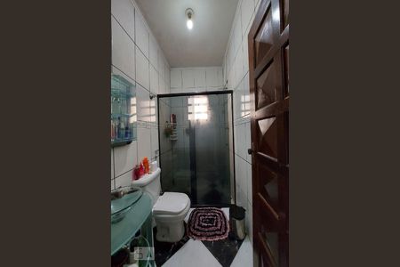 Casa à venda com 100m², 3 quartos e 1 vaga Casa à venda com 100m², 3 quartos e 1 vagaBanheiro