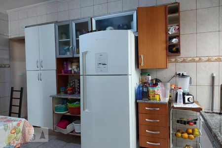 Casa à venda com 100m², 3 quartos e 1 vaga Casa à venda com 100m², 3 quartos e 1 vagaCozinha