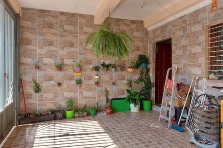 Casa à venda com 100m², 3 quartos e 1 vaga Casa à venda com 100m², 3 quartos e 1 vagaGaragem