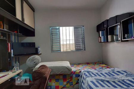 Casa à venda com 100m², 3 quartos e 1 vaga Casa à venda com 100m², 3 quartos e 1 vagaQuarto 2