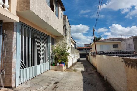 Casa à venda com 100m², 3 quartos e 1 vaga Casa à venda com 100m², 3 quartos e 1 vagaFachada