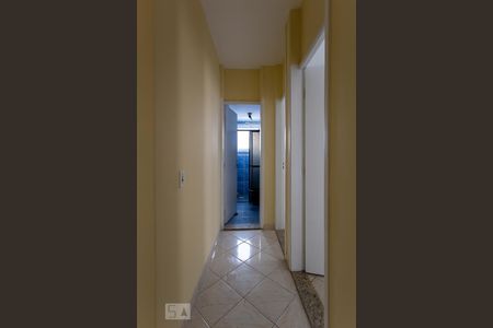 Corredor de apartamento para alugar com 2 quartos, 60m² em Planalto, São Bernardo do Campo