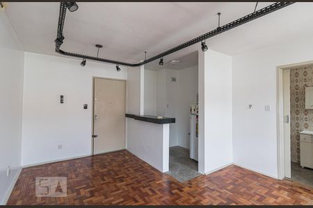 Sala de kitnet/studio para alugar com 1 quarto, 31m² em Protásio Alves, Porto Alegre