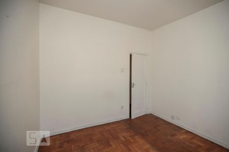 Quarto 1 de apartamento para alugar com 2 quartos, 74m² em Cascadura, Rio de Janeiro