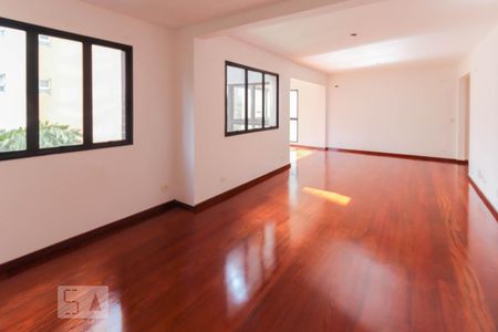 Sala de apartamento para alugar com 3 quartos, 128m² em Vila Nova Conceição, São Paulo